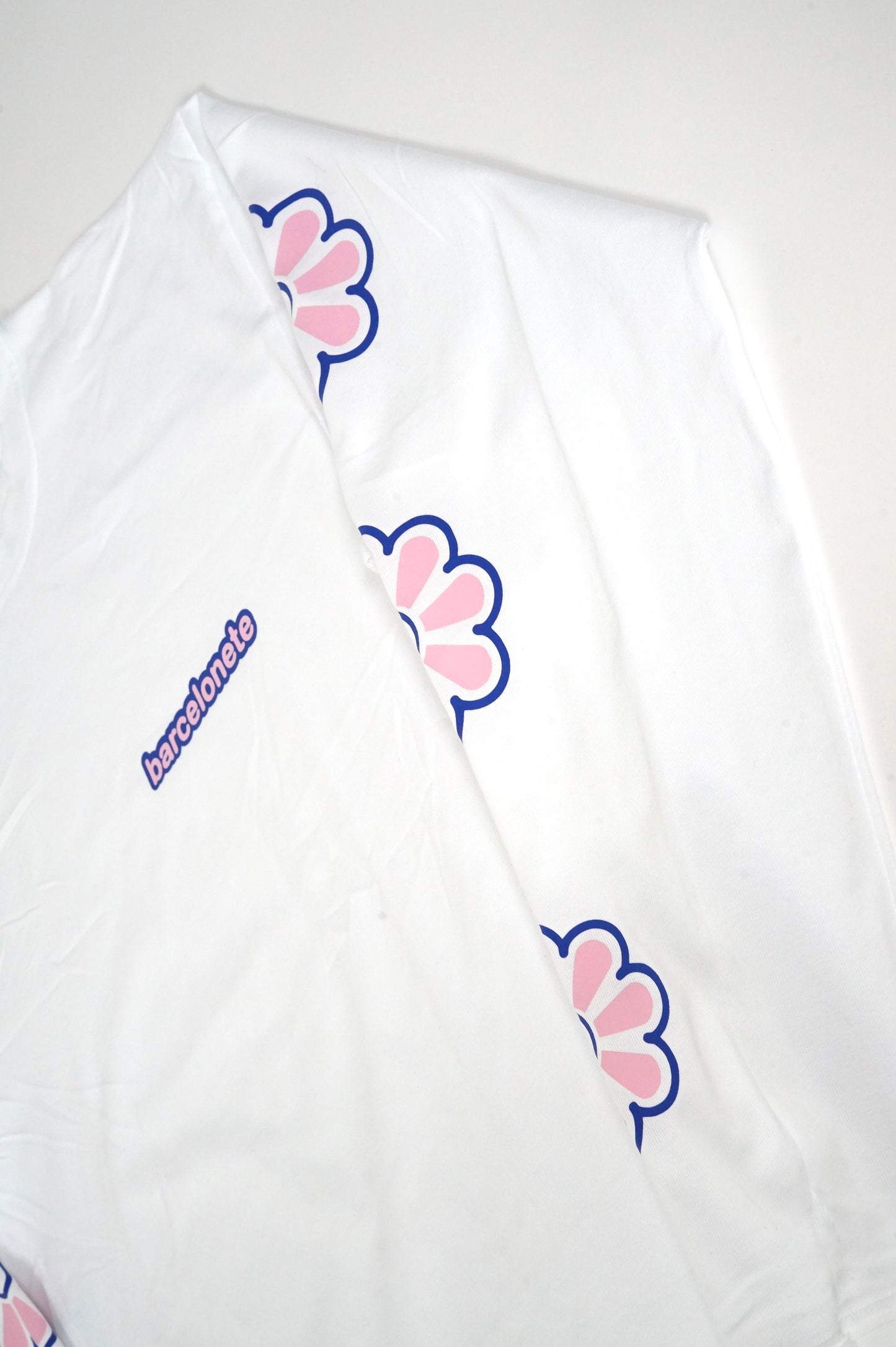 El Nacional 90s Longsleeve shirt